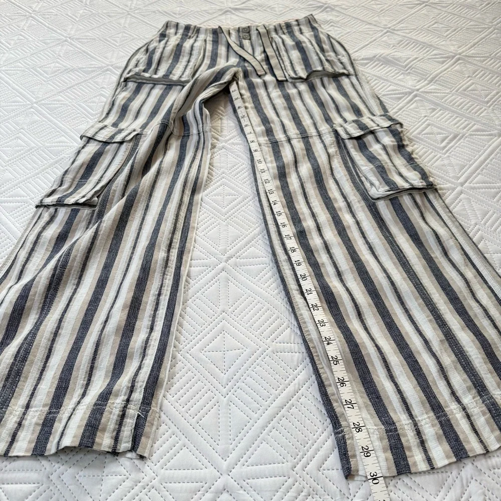 Anthropologie Pilcro Beach Cargo Pants in a striped linen blend Size 26 - Picture 7 of 12